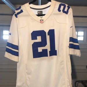 Zeke Elliott jersey